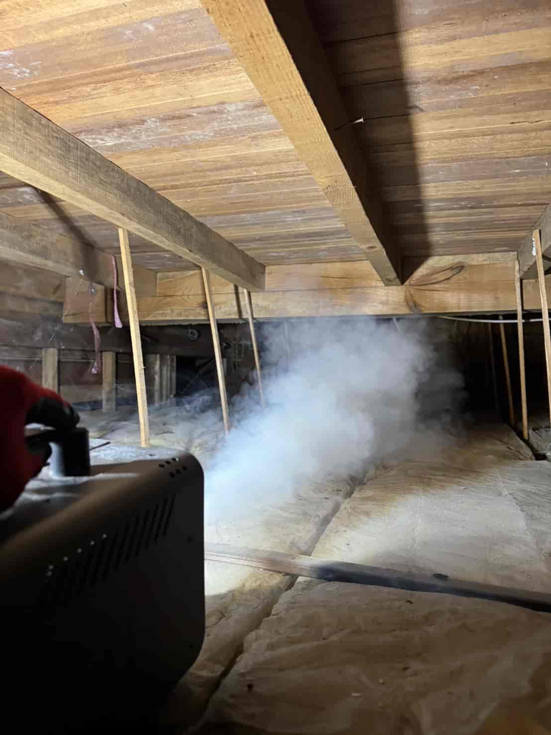 島根県松江市｜冬の寒さが招いたイタチの屋根裏侵入。複数ルートの特定と「通気維持封鎖」で住まいの暖かさと静寂を守り抜いた防除録